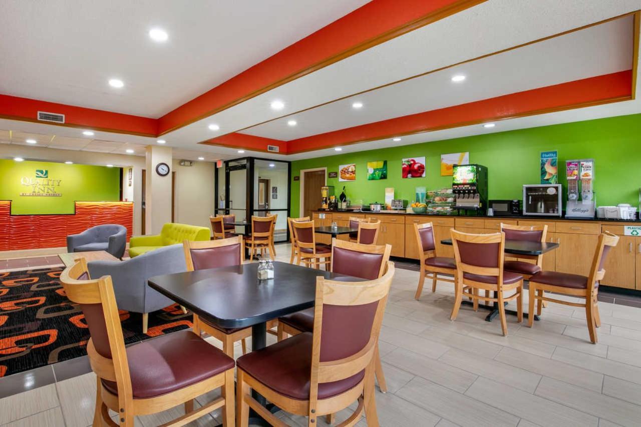 Quality Inn Rogersville Экстерьер фото