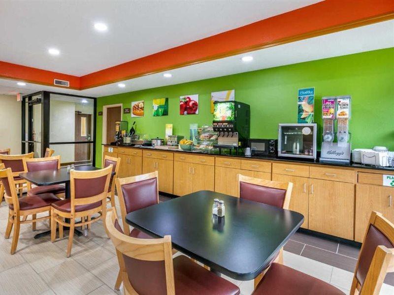 Quality Inn Rogersville Экстерьер фото